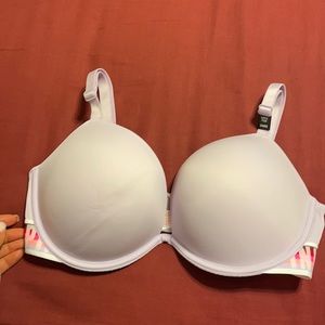 Victoria secrete bra